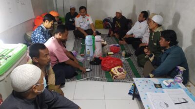 Kunjungi Posko Banjir PKS, Ayub Rohadi Apresiasi Kader dan Relawan