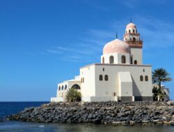 MERENUNGKAN KEMBALI PERJALANAN DAKWAH KITA