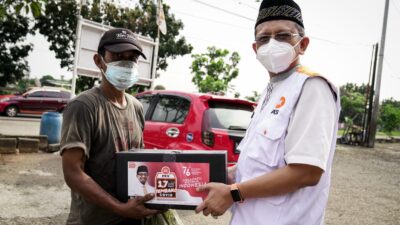 DPD PKS Kabupaten Bekasi Ikut Bagikan Paket 1,7 Juta Sembako ke Masyarakat