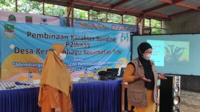 Fatmah Hanum Bawakan Sekoper Cinta di Desa Kertarahayu