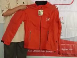 Hari Pertama Dibuka, Ketua DPC PKS Setu Jualan Di BOE, Ajak Kader Ikut Gabung