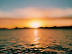 ANTARA LIDAH DAN KETIDAKMAUAN HATI