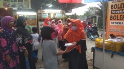 Terminal Sedekah, Cara Unik RKI Cibarusah Berbagi Kepada Sesama