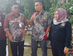 Sidak Ke Kali Sadang, Saeful Islam : Sanksi Tegas Perusahaan Pembuang Limbah