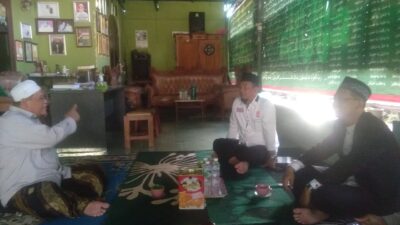 Legislator PKS Ayub Rohadi Sambangi Tokoh Masyarakat Dan Alim Ulama Kecamatan Setu
