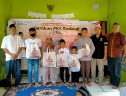 PKS Bagikan Perlengkapan Sekolah, Ketua RW11 Simpangan : Ini Sangat Membantu Warga Kami