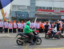Suarakan Keprihatinan Dan Tolak Kenaikan Harga BBM Bersubsidi, PKS Setu Adakan Flashmob