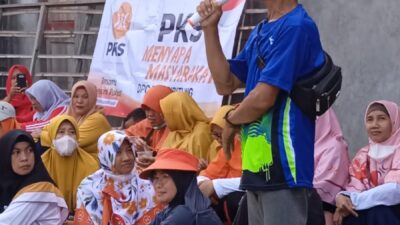 Warga Kampung Bulak Kunyit Sambut Gembira Sapa Warga dari SPKK DPC PKS Cibitung
