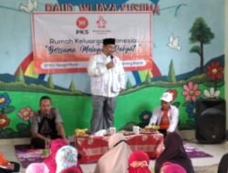 Sapa Warga, PKS Cikarang Barat Gelar BakSos Kesehatan