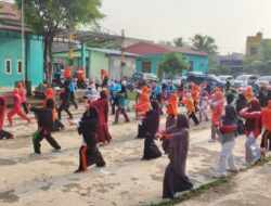PKS Cikarang Barat Sapa Komunitas Senam RW.08 Telaga Murni