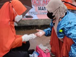 Diterpa Hujan Deras, PKS Lubang Buaya Tetap Lanjutkan Sapa Warga