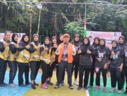 Ditengah Rintik Hujan, Jajuli Buka Pelangi Cup RW 015 Desa Lubang Buaya