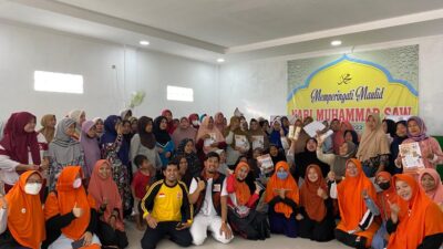 Fazri Azhar Hadiri Baksos Kesehatan dan Senam yang di Gelar PKS Mekarwangi