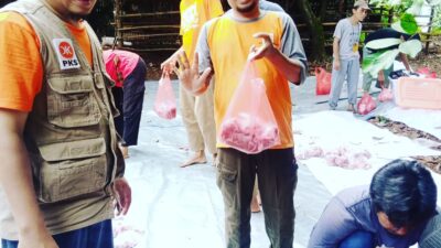 Usai Sholat Id, PKS Serang Baru Gelar Pemotongan Dan Pendistribusian Hewan