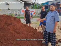 Peduli Lingkungan, PKS Sukaraya Sumbang Tanah Urukan Untuk Lapangan Mini Soccer