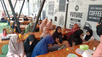 Liburan Seru, Ayo Belajar Public Speaking