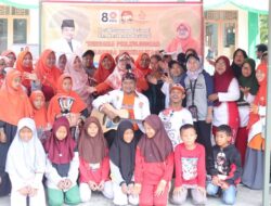 H.FAIZAL HAFAN FARID bernyanyi bersama di HARGANAS Karangsari, Cikarang Timur.