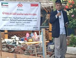 Caleg Setu, M Abduh Didaulat Melakukan Peletakan Batu Pertamap Pembangunan Mushola Desa Taman Rahayu