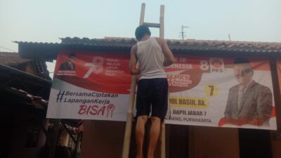 Gerakan Pasang Atribut PKS Di Kedung Waringin oleh Relawan Haji Jalal Abdul Nasir