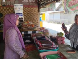 Ke Kampung Ceger, Caleg PKS Teti Lestari Ingin Mendirikan Pusat Oleh-oleh Khas Kabupaten Bekasi