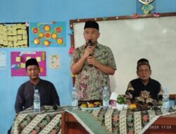 Caleg DPR RI PKS Haji Jalal Abdul Nasir Sapa Warga Desa Karangsetia
