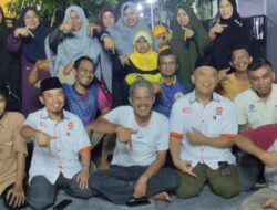 Duo Haji, H Jalal Dan H Jajuli Serahkan Hibah Alat Musik Rebana Di Desa Lubangbuaya