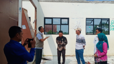 Saeful Islam Tinjau Kerusakan SDN Telajung 04 Akibat Puting Beliung