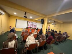 PKS Bekasi Berikan Beasiswa untuk 60 Kader Dhuafa sebagai Investasi Masa Depan