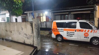 Ambulan PKS Setu Dampingi Warga BTR Kontrol Pasca Operasi ke RSPP Jakarta