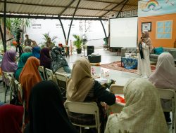 Dewi Fitri Lestari Ajak Keluarga Bangun Rumah Tangga Berbasis Silih Asah, Silih Asih, Silih Asuh