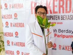 Bang Gosan: Anak Muda Muaragembong Harus Melek Politik dan Peduli Lingkungan