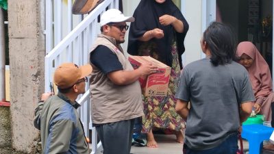 Tiga Aksi Kemanusiaan PKS Karang Bahagia Sehari Semalam, Ratusan Pengungsi Puri Nirwana Terbantu