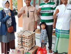 PKS Karang Bahagia Salurkan Sembako untuk Pengungsi di Karang Anyar