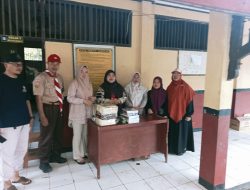PKS Cabangbungin Serahkan Donasi Pendidikan untuk Siswa SDN Jayalaksana 01 dan 02
