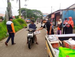 Sambut Ramadhan, DPC PKS Serangbaru Bagikan Jadwal Imsakiyah, Kalender 2026, dan Paket Makanan