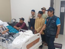 Kholid Abdullah Jenguk Korban Kecelakaan Kereta di Bekasi Timur: PKS Hadir Membersamai Warga
