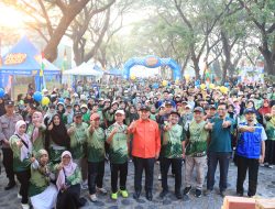 Haji Jalal: Jalan Sehat Jadi Ikhtiar Membangun Masyarakat Sehat dan Memperkuat Ekonomi Rakyat